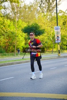 Runner Photo 2230837