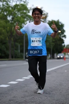 Runner Photo 2230954