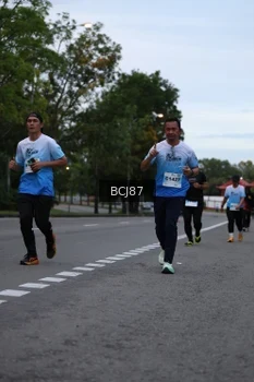 Runner Photo 2231003