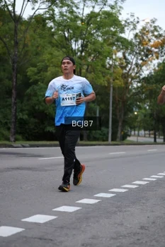 Runner Photo 2231005