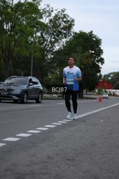 Runner Photo 2231056