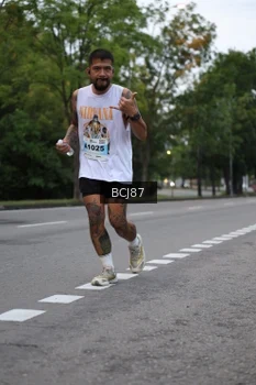 Runner Photo 2231207