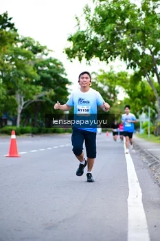Runner Photo 2231645