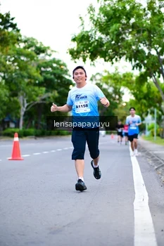 Runner Photo 2231647