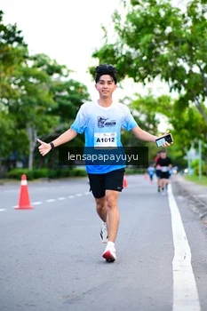 Runner Photo 2231666