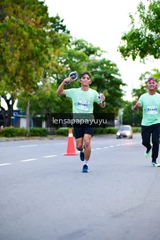 Runner Photo 2231748