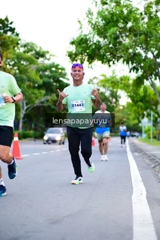 Runner Photo 2231760