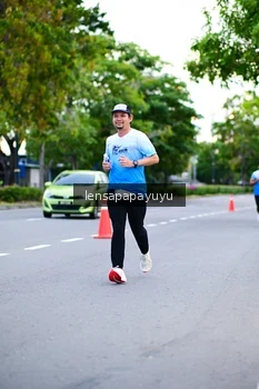 Runner Photo 2231795