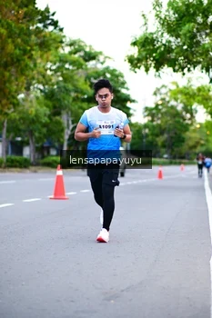 Runner Photo 2231811