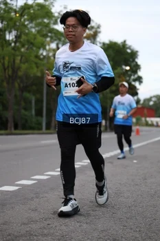 Runner Photo 2231855