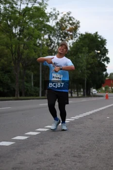 Runner Photo 2231859