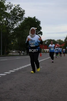 Runner Photo 2231881