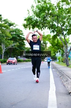 Runner Photo 2231897