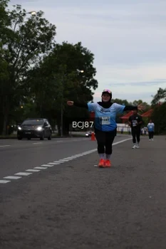 Runner Photo 2231981