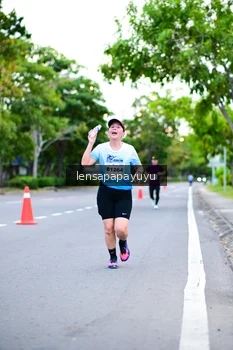 Runner Photo 2232045