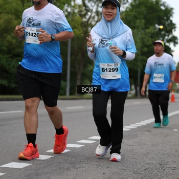 Runner Photo 2232075