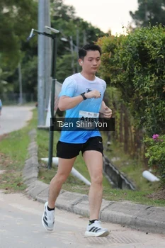 Runner Photo 2232246