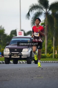Runner Photo 2232820