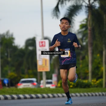 Runner Photo 2232853