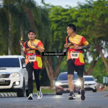 Runner Photo 2233035