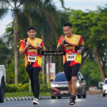 Runner Photo 2233068