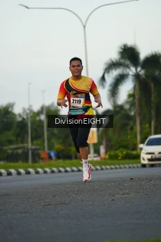 Runner Photo 2233192