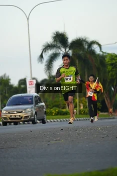 Runner Photo 2233203