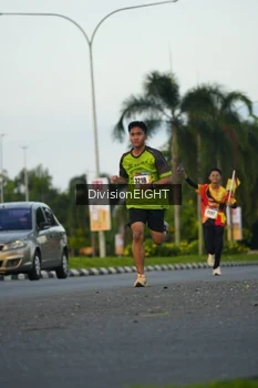 Runner Photo 2233222