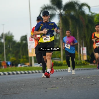 Runner Photo 2233297