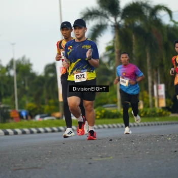 Runner Photo 2233309
