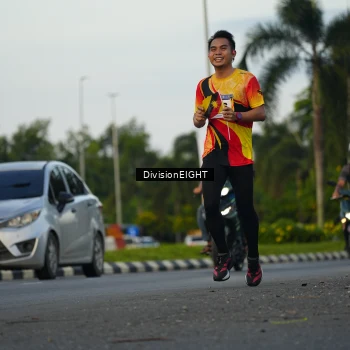 Runner Photo 2233608