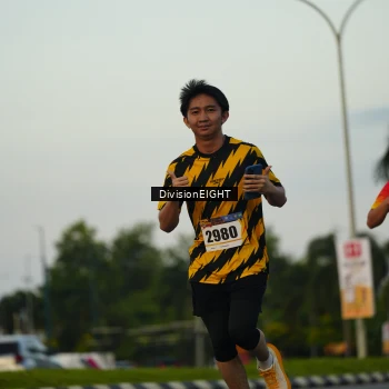 Runner Photo 2233642
