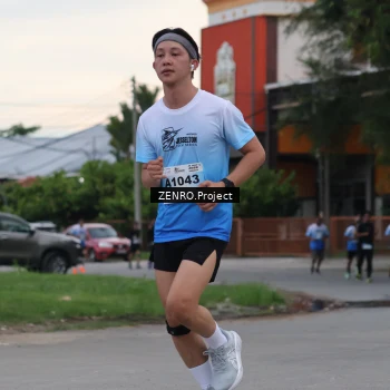 Runner Photo 2233663