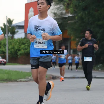 Runner Photo 2233745