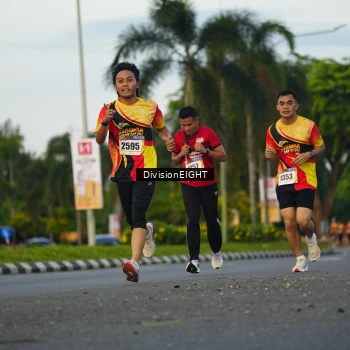 Runner Photo 2233783