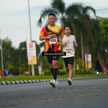 Runner Photo 2233825