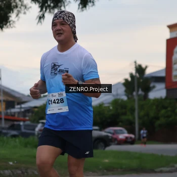 Runner Photo 2234039