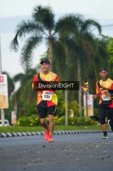 Runner Photo 2234048