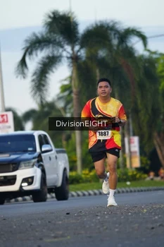 Runner Photo 2234186