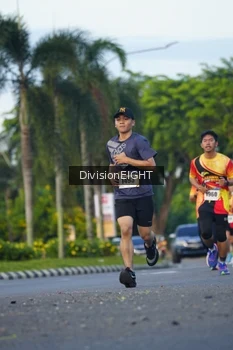 Runner Photo 2234230