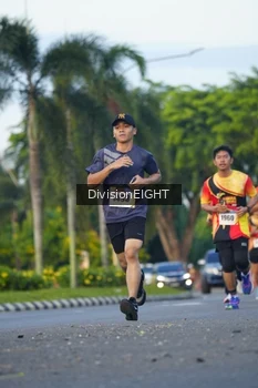 Runner Photo 2234237