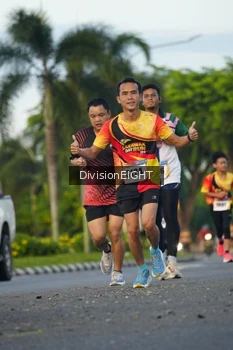 Runner Photo 2234304