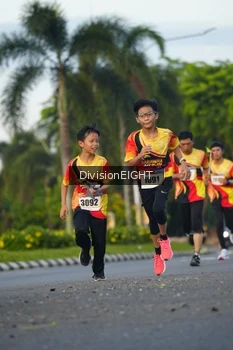 Runner Photo 2234337