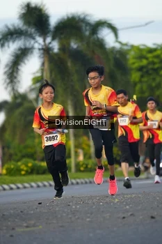 Runner Photo 2234339