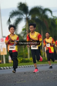 Runner Photo 2234358