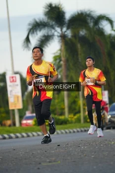 Runner Photo 2234378