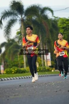 Runner Photo 2234453