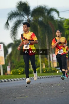 Runner Photo 2234458