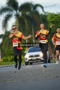 Runner Photo 2234542
