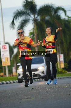 Runner Photo 2234576